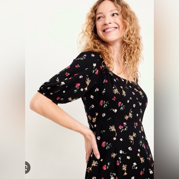 NWT OLD NAVY Fit and Flare Crepe Midi Dress - Picture 7 of 7